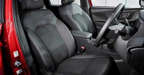 รูปภาพ โตโยต้า Toyota Yaris ATIV HEV GR Sport ปี 2025