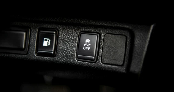 รูปภาพ นิสสัน Nissan Navara Double Cab Calibre E 6MT ปี 2024