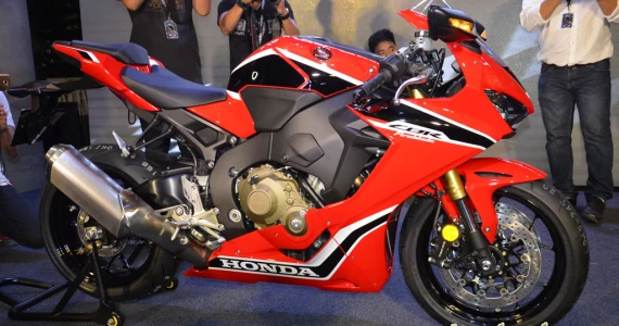 รูปภาพ ฮอนด้า Honda CBR 1000RR ABS ปี 2017
