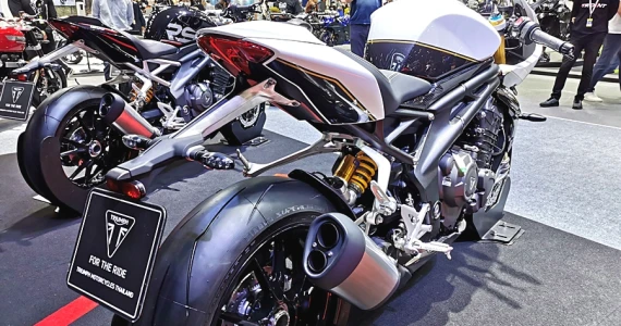 รูปภาพ ไทรอัมพ์ Triumph Speed TRIPLE 1200 RR ปี 2021