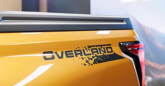 รูปภาพ โตโยต้า Toyota Hilux Travo Double Cab 4TREX 2.8 Overland AT ปี 2025