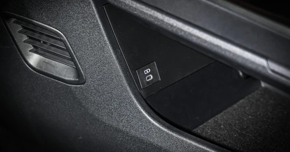 รูปภาพ โตโยต้า Toyota bZ bZ4X FWD ปี 2025