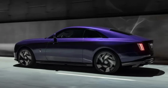 รูปภาพ โรลส์-รอยซ์ Rolls-Royce Black Badge Spectre ปี 2025