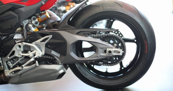 รูปภาพ ดูคาติ Ducati Streetfighter V4S ปี 2025