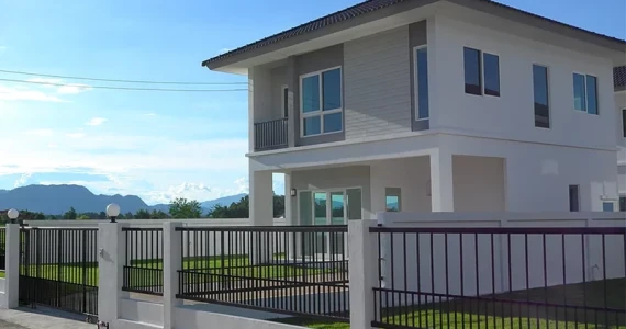 รูปภาพ ฐิติพร พรีเมียร์ (Thitiphon Premier)