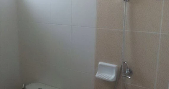 รูปภาพ ณ ราธร สุวินทวงศ์ (Na Rathon Suwinthawongse)