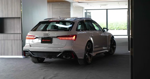 รูปภาพ อาวดี้ Audi RS 6 Avant quattro ปี 2021