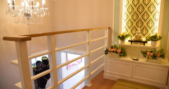 รูปภาพ โกลเด้น ทาวน์ สุขุมวิท-สถานีรถไฟฟ้าแบริ่ง (Golden Town Sukhumvit-Bearing Station)