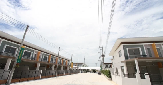 รูปภาพ ไลฟ@บ้านบึง (Life @ Baan Bueng)