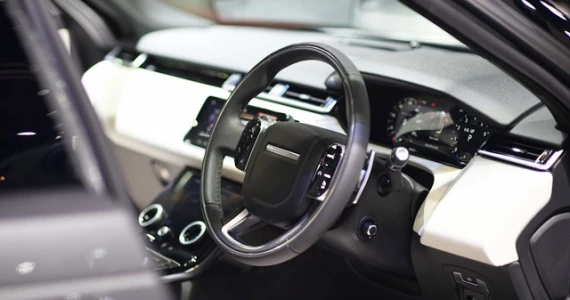 รูปภาพ แลนด์โรเวอร์ Land Rover Range Rover Velar HSE ปี 2017