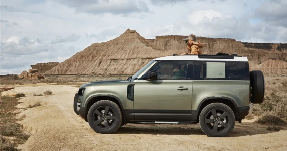 รูปภาพ แลนด์โรเวอร์ Land Rover Defender 90 Diesel 2.0 S Ingenium ปี 2020