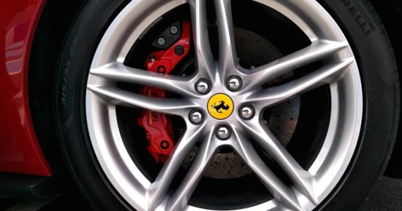 รูปภาพ เฟอร์รารี่ Ferrari 812 Superfast V12 ปี 2017