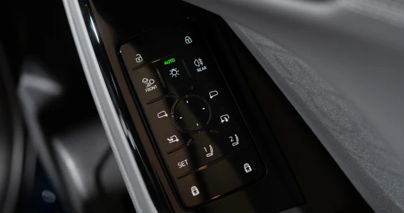 รูปภาพ อาวดี้ Audi Q6 e-tron Performance ปี 2024