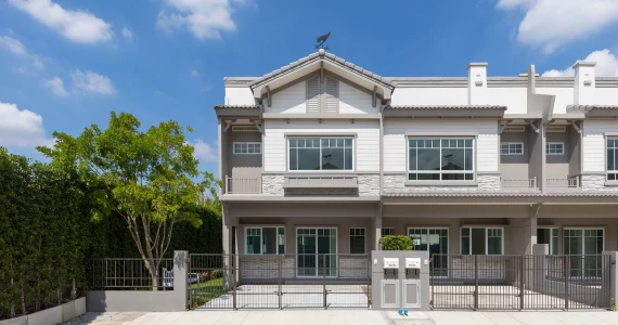 รูปภาพ อินดี้ เวสต์เกต (Indy Westgate)