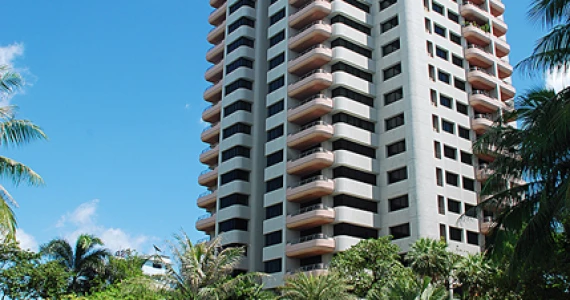 รูปภาพ ริเวอไรน์ เพลส คอนโดมิเนียม (Riverine Place)