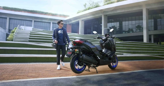 รูปภาพ ยามาฮ่า Yamaha XMAX Connected ปี 2024