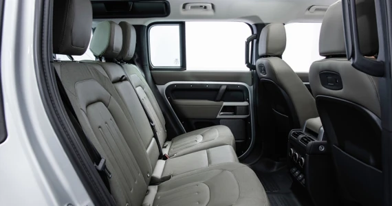 รูปภาพ แลนด์โรเวอร์ Land Rover Defender 110 Petrol 3.0 SE Ingenium MHEV ปี 2020