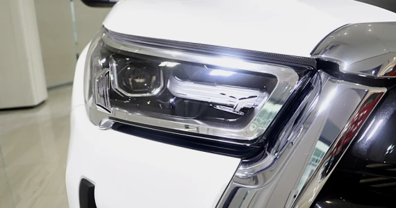 รูปภาพ โตโยต้า Toyota Revo GR Sport 2.8 AT Lo-Floor ปี 2022