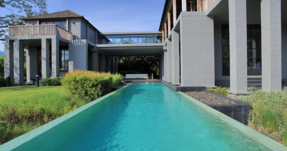 รูปภาพ ภิรมย์ แอท วินยาร์ด (Pirom at Vineyard)