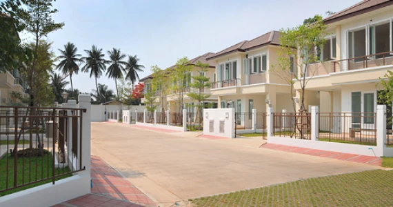 รูปภาพ รติรมย์ ฟิฟท์ (Ratirom Fifth)