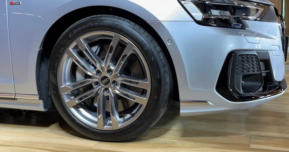 รูปภาพ อาวดี้ Audi A8 L 60 TFSI e quattro Prestige S line ปี 2023