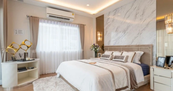 รูปภาพ วรารมย์ วัชรพล-เพิ่มสิน (Vararom Watcharapol-Permsin)