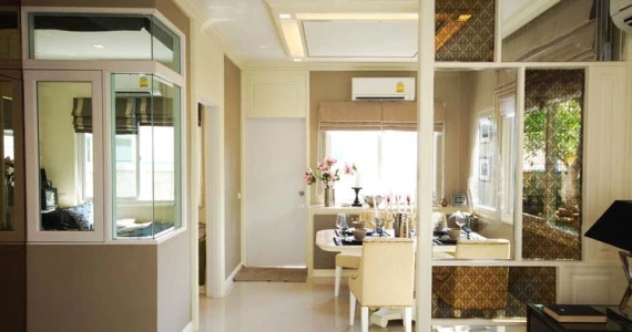 รูปภาพ กัสโต้ สาทร-ตากสิน (Gusto Sathorn Taksin)