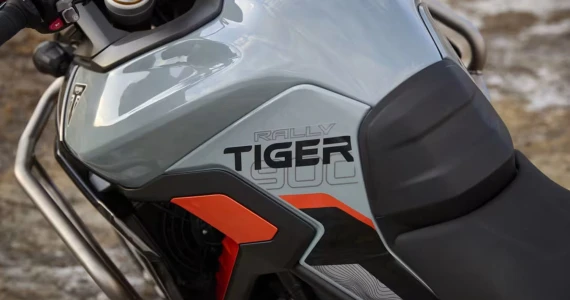 รูปภาพ ไทรอัมพ์ Triumph Tiger 900 Desert Edition ปี 2025