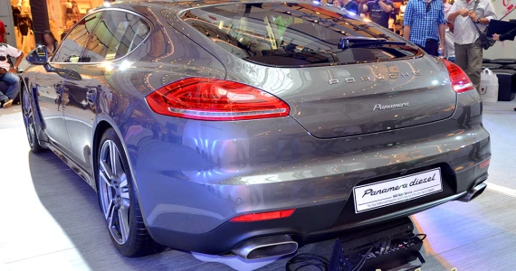 รูปภาพ ปอร์เช่ Porsche Panamera V6 Diesel ปี 2013