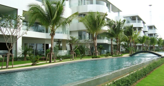 รูปภาพ โอเชียน เอจ (Ocean's Edge)