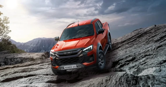 รูปภาพ อีซูซุ Isuzu D-MAX V-CROSS 4-Door 3.0 Ddi Z M/T ปี 2023