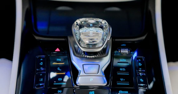 รูปภาพ เดนซ่า Denza D9 Premium ปี 2024
