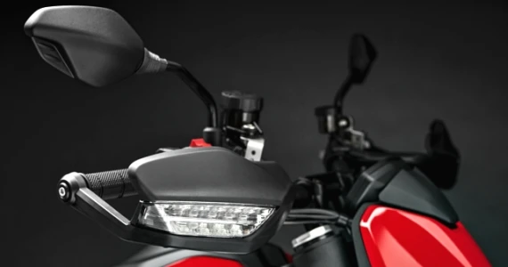 รูปภาพ ดูคาติ Ducati Hypermotard 950 RVE ปี 2021