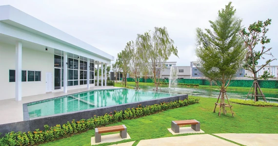 รูปภาพ เทียรา ศรีนครินทร์ (Theara Srinakarin)