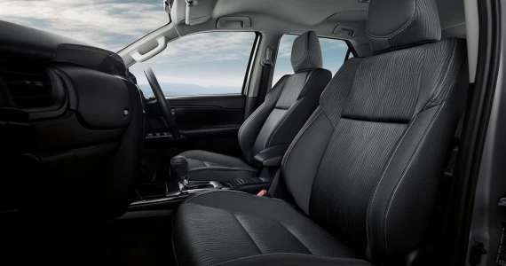 รูปภาพ โตโยต้า Toyota Fortuner 2.4 Leader S AT ปี 2024