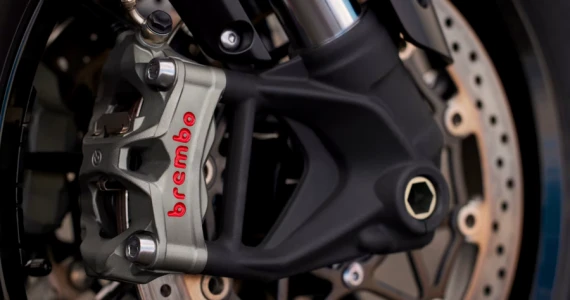 รูปภาพ ไทรอัมพ์ Triumph ROCKET 3 STORM GT ปี 2024