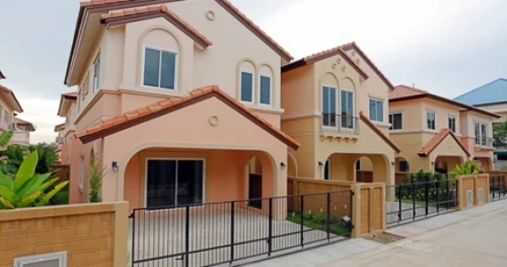 รูปภาพ วิคทอเรีย การ์เด้นวิลล์ มอเตอร์เวย์ (Victoria Garden Ville Motorway)