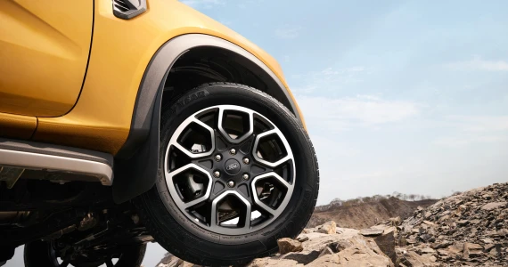 รูปภาพ ฟอร์ด Ford Ranger Double Cab Wildtrak 3.0L V6 Turbo 4WD 10AT ปี 2024