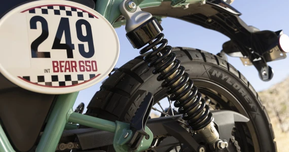 รูปภาพ โรยัล เอ็นฟีลด์ Royal Enfield Bear 650 (Standard) ปี 2025