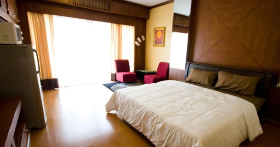 รูปภาพ เดอะ กรีนเพลส คอนโดมิเนียม (The Green Place Condominium)