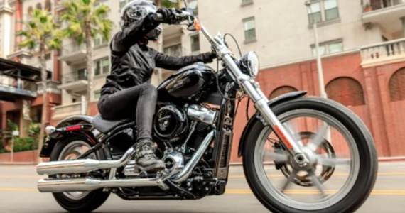 รูปภาพ ฮาร์ลีย์-เดวิดสัน Harley-Davidson Cruiser Softail (Standard) ปี 2022