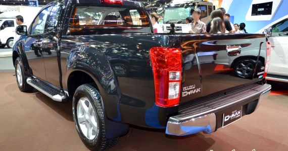 รูปภาพ อีซูซุ Isuzu D-MAX Hi-Lander 2-Door 3.0 Z-Prestige VGS Turbo ปี 2013