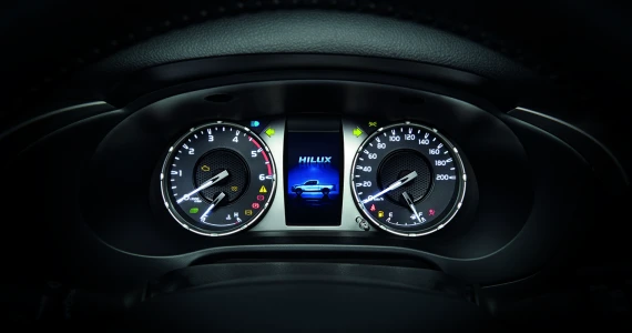 รูปภาพ โตโยต้า Toyota Revo Smart Cab Z-Edition 2.4 Mid AT 60th Anniversary ปี 2022