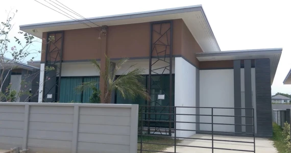 รูปภาพ บ้านร็อคการ์เด้น 3 (บีอาร์ @ แอโร) กรุงเทพฯ (Rock Garden 3 BR @ Aero)