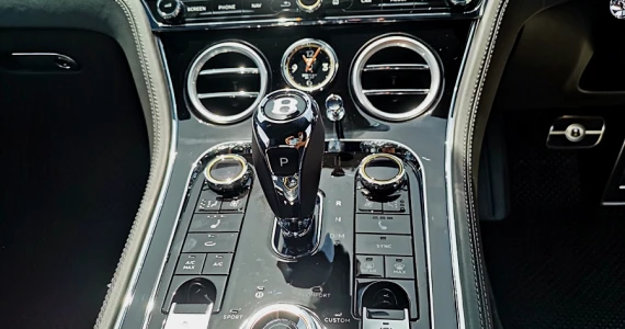 รูปภาพ เบนท์ลี่ย์ Bentley Continental GT V8 Convertible MY2021 ปี 2021