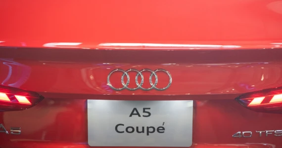 รูปภาพ อาวดี้ Audi A5 Coupé 40 TFSI S line edition one ปี 2024