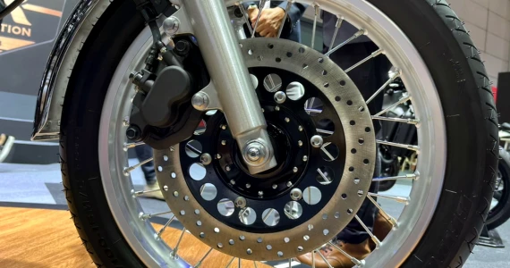 รูปภาพ ยามาฮ่า Yamaha SR400 (Standard) ปี 2022