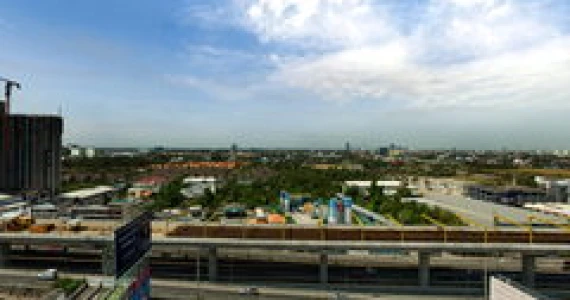 รูปภาพ สกายไลน์ รัตนาธิเบศร์ (Skyline Rattanathibet)