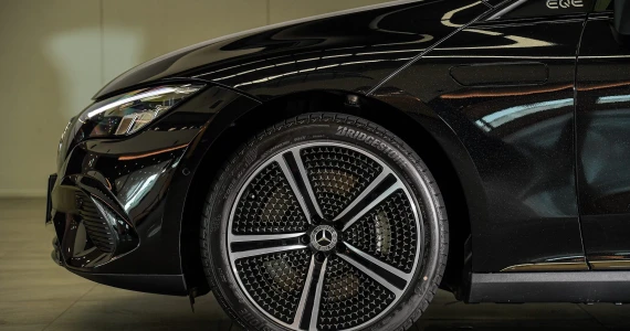 รูปภาพ เมอร์เซเดส-เบนซ์ Mercedes-benz EQ EQE 300 ปี 2024