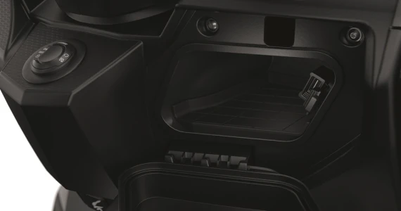 รูปภาพ บีเอ็มดับเบิลยู BMW C 400 GT ปี 2021